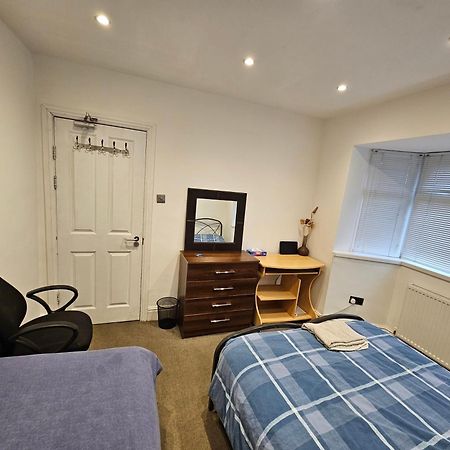 Monyhull Homestay - Near City Centre Kingsheath Nia Nec Bhx 伯明翰 外观 照片